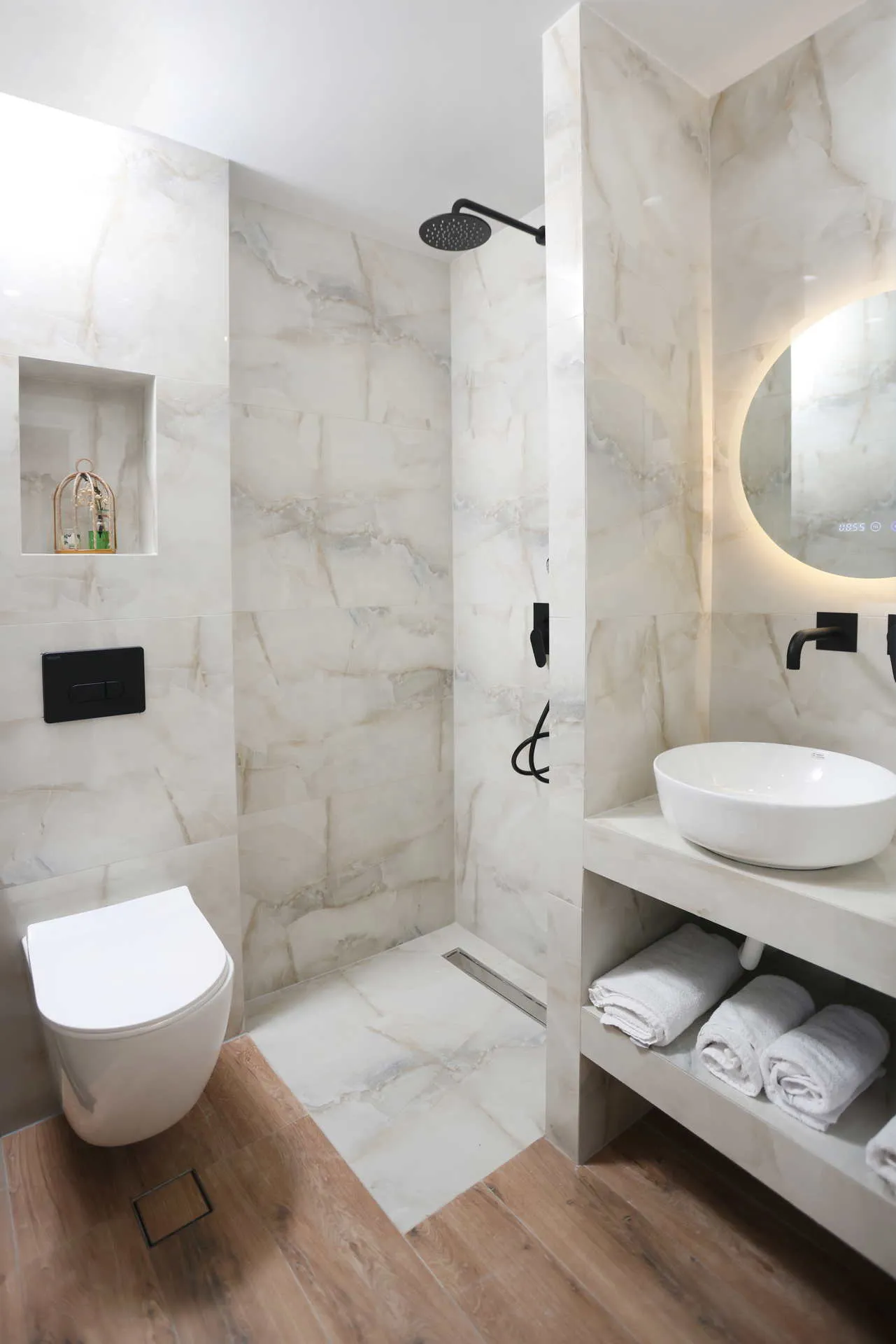 Tiara Holidays - Danae Comfort Living - Comfort Studio with terrace kupatilo